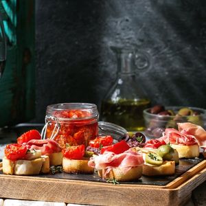 Conservas para tapas y aperitivos en restaurantes